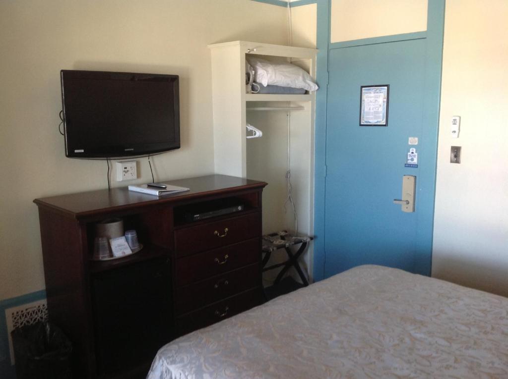 Catalina Island Inn Avalon Room photo